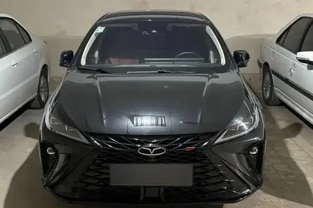 مزایده خودرو فونیکس، آریزو 6 جی تی (Z6 GT) اکسلنت