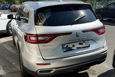 مزایده خودرو رنو، کولیوس اتوماتیک