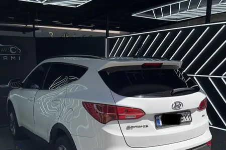مزایده خودرو هیوندای، سانتافه 4 سیلندر دو دیفرانسیل