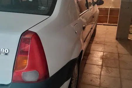 مزایده خودرو رنو، تندر 90 E2