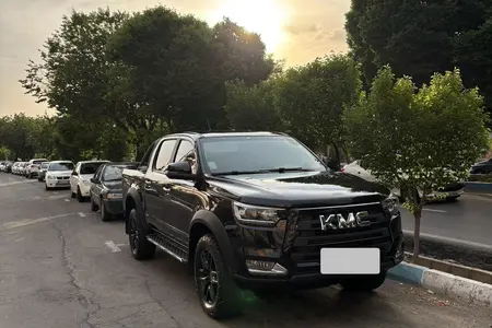 مزایده خودرو کی ام سی، T8 دنده ای