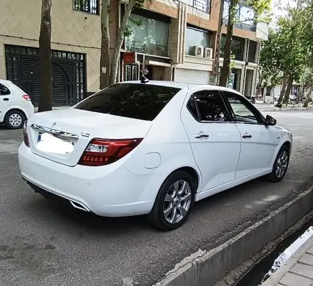 مزایده خودرو دنا، پلاس EF7 اتوماتیک توربو ساده