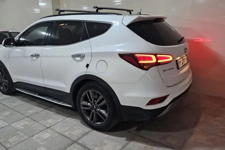 مزایده خودرو هیوندای، سانتافه 4 سیلندر دو دیفرانسیل