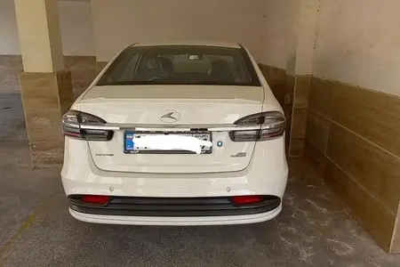 مزایده خودرو کی ام سی، ایگل 1.5 لیتر