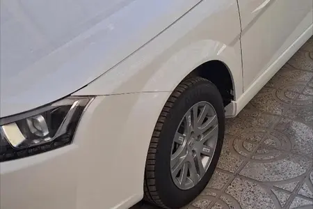 مزایده خودرو دنا، پلاس EF7P 6 دنده