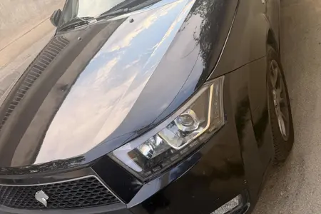 مزایده خودرو دنا، پلاس EF7 اتوماتیک توربو ساده