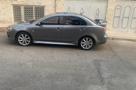 مزایده خودرو میتسوبیشی، لنسر 1.8 لیتر اتوماتیک