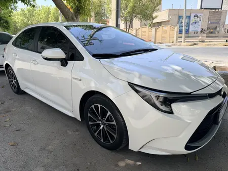 مزایده خودرو تویوتا، لوین هیبرید 1.8 لیتر ساده