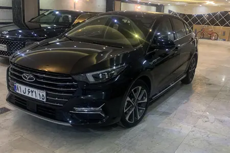 مزایده خودرو فونیکس، آریزو 6 پرو اتوماتیک