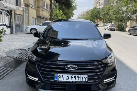 مزایده خودرو فونیکس، آریزو 6 پرو اتوماتیک