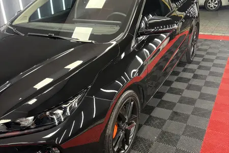 مزایده خودرو فونیکس، آریزو 6 جی تی (Z6 GT) اکسلنت