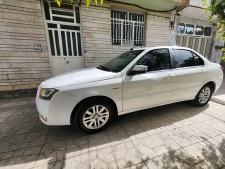 مزایده خودرو دنا، پلاس EF7 5 دنده ساده