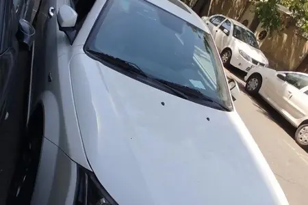 مزایده خودرو دنا، پلاس EF7 اتوماتیک توربو ساده