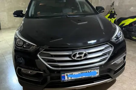 مزایده خودرو هیوندای، سانتافه 4 سیلندر دو دیفرانسیل