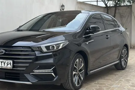 مزایده خودرو فونیکس، آریزو 6 پرو اتوماتیک