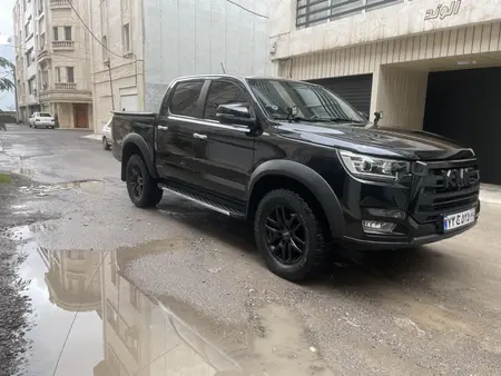 مزایده خودرو کی ام سی، T8 دنده ای