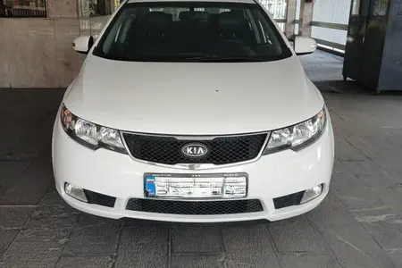 مزایده خودرو کیا، سراتو 2.0 لیتر اتوماتیک