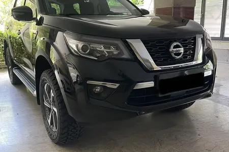 مزایده خودرو نیسان، ترا اکسکلوسیو