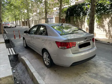مزایده خودرو کیا، سراتو (مونتاژ) 2.0 لیتر ساده