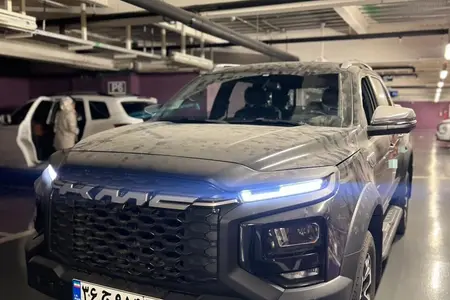 مزایده خودرو کی ام سی، T9 2 لیتر توربو