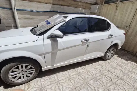 مزایده خودرو دنا، پلاس EF7P 6 دنده