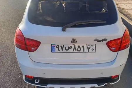 مزایده خودرو کوییک، R پلاس اتوماتیک