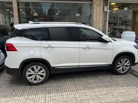 مزایده خودرو فردا، T5 اتوماتیک