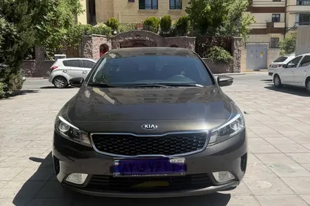 مزایده خودرو کیا، سراتو 2.0 لیتر اتوماتیک