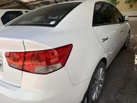 مزایده خودرو کیا، سراتو 1.6 لیتر اتوماتیک