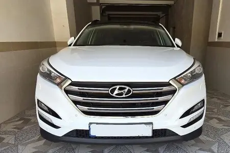 مزایده خودرو هیوندای، توسان 2.0 لیتر دو دیفرانسیل