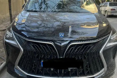 مزایده خودرو فردا، سوبا M4 اتوماتیک