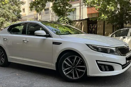 مزایده خودرو کیا، اپتیما 4 سیلندر ساده