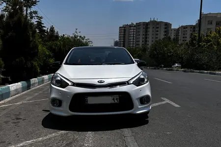 مزایده خودرو کیا، سراتو کوپ اتوماتیک