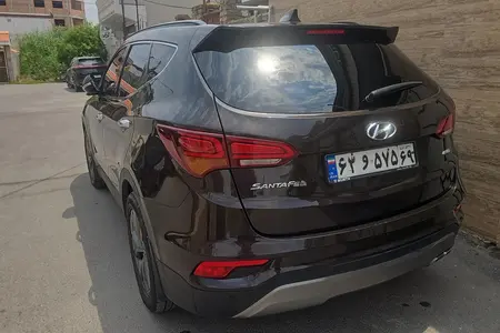 مزایده خودرو هیوندای، سانتافه 4 سیلندر دو دیفرانسیل