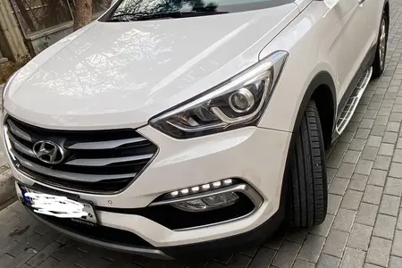 مزایده خودرو هیوندای، سانتافه 4 سیلندر دو دیفرانسیل