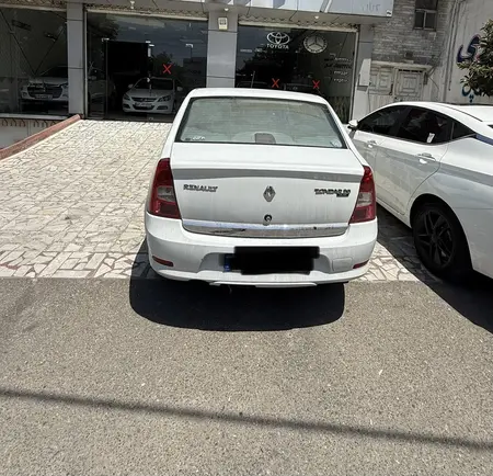 مزایده خودرو رنو، پارس تندر اتوماتیک