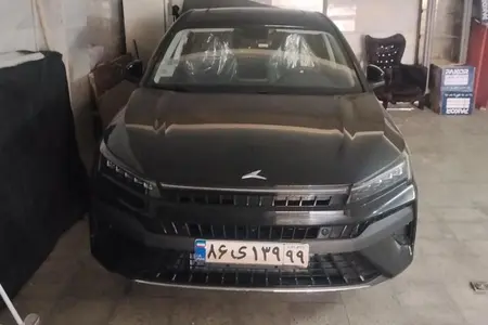 مزایده خودرو کی ام سی، J7 اتوماتیک