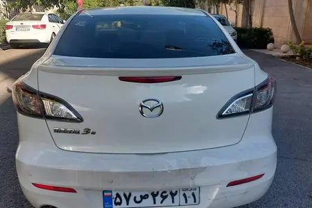 مزایده خودرو مزدا، 3 نیو صندوق دار 2.0 لیتر تیپ 4