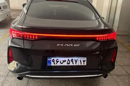مزایده خودرو کی ام سی، J7 اتوماتیک