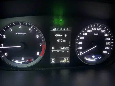 مزایده خودرو هیوندای، سوناتا 2.4 لیتر اتوماتیک