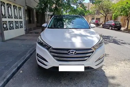 مزایده خودرو هیوندای، توسان 2.0 لیتر دو دیفرانسیل