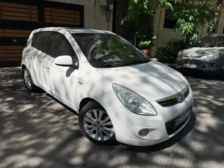 مزایده خودرو هیوندای، i20 اتوماتیک