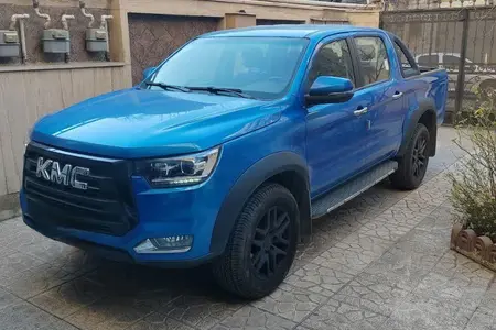 مزایده خودرو کی ام سی، T8 دنده ای